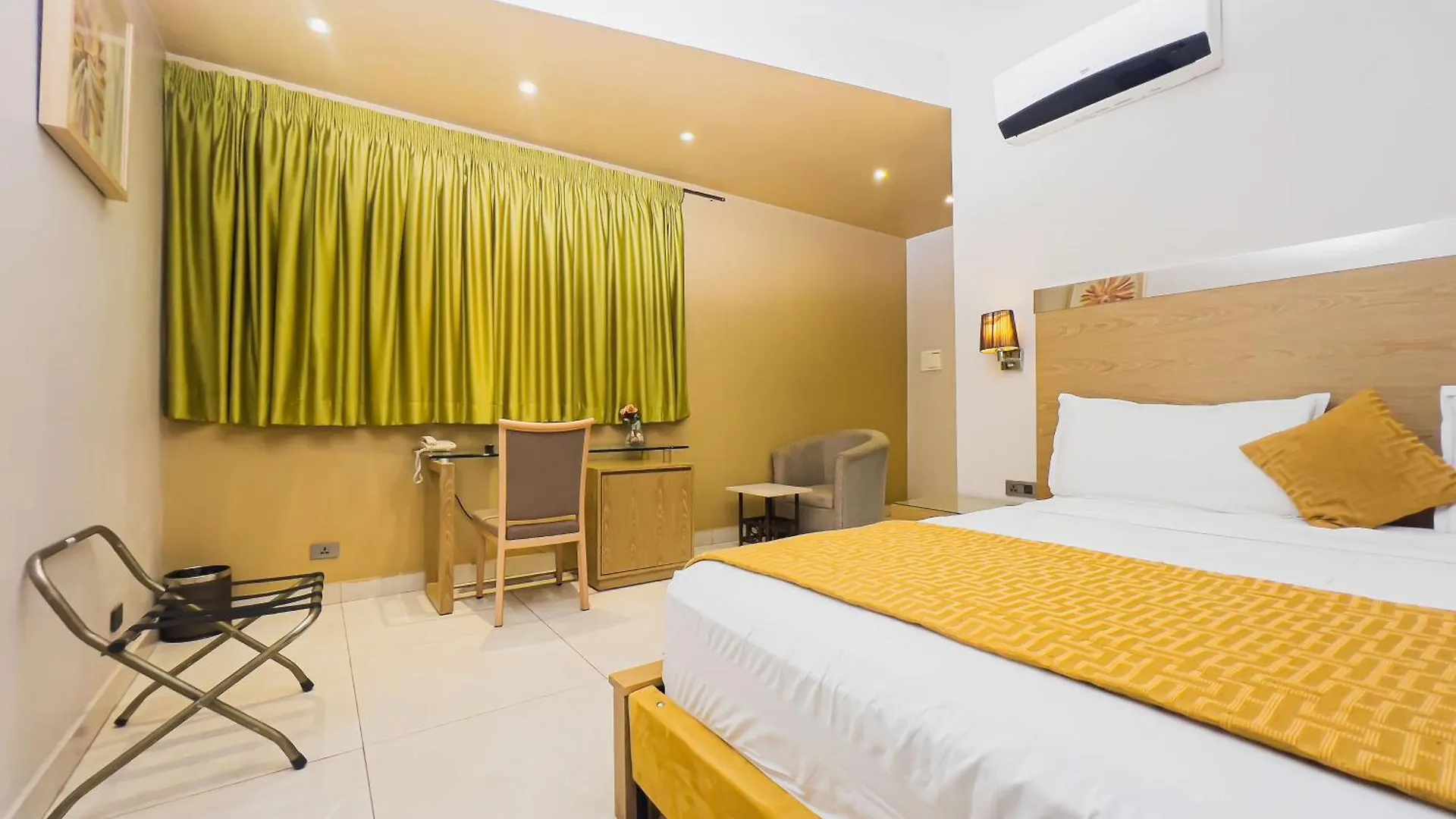 Hotel Vdn By Good Rade Dakar 4*,  Senegal