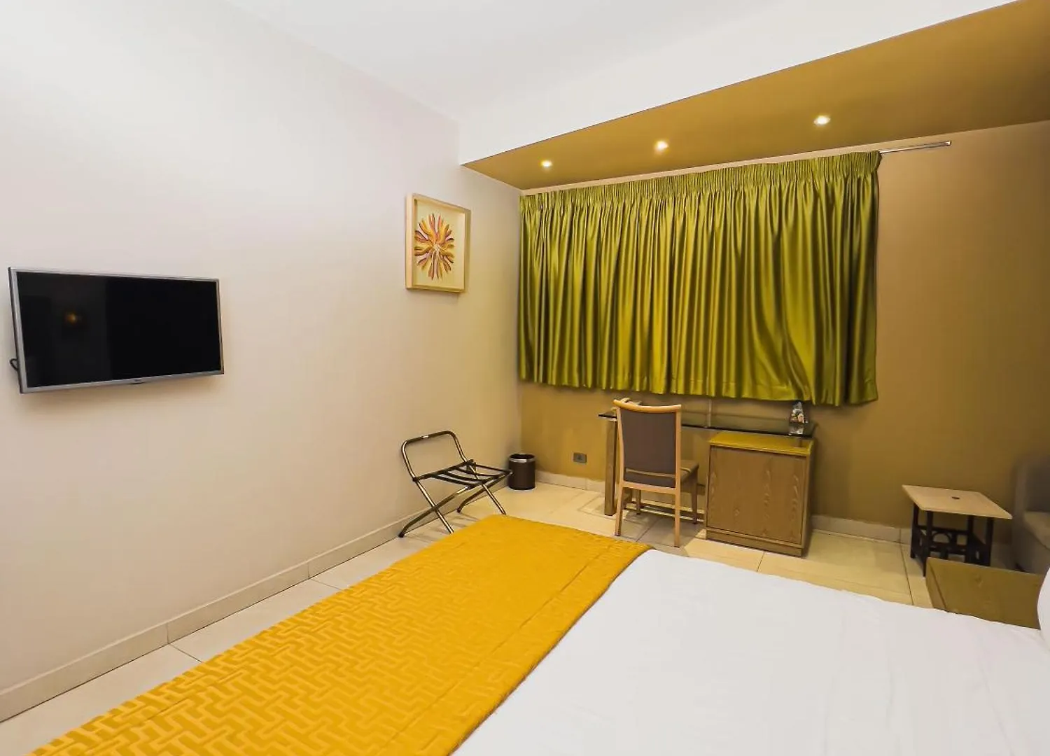 Hotel Vdn By Good Rade Dakar 4*,