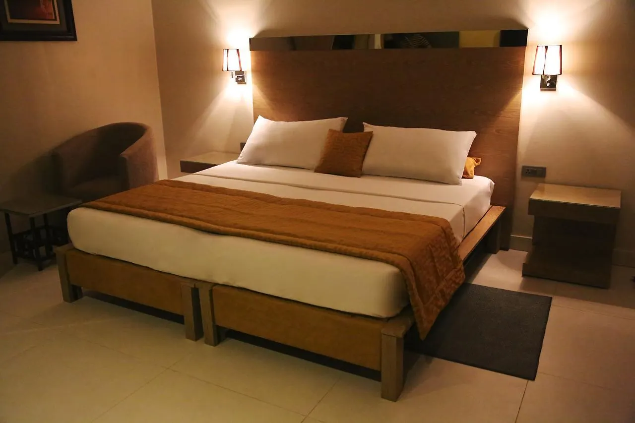 Hotel Vdn By Good Rade Dakar